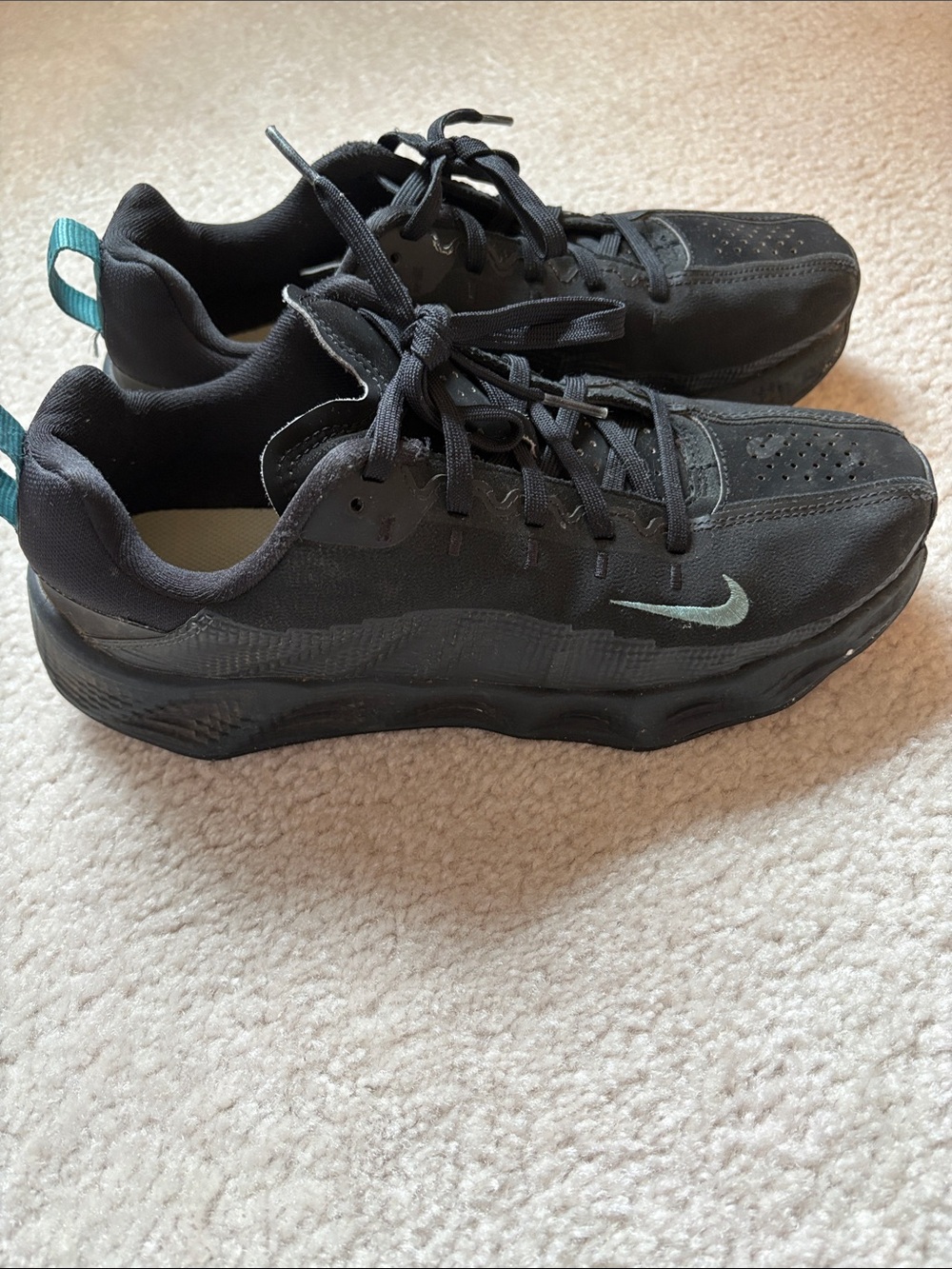 Nike Ava Rovers size 7Y